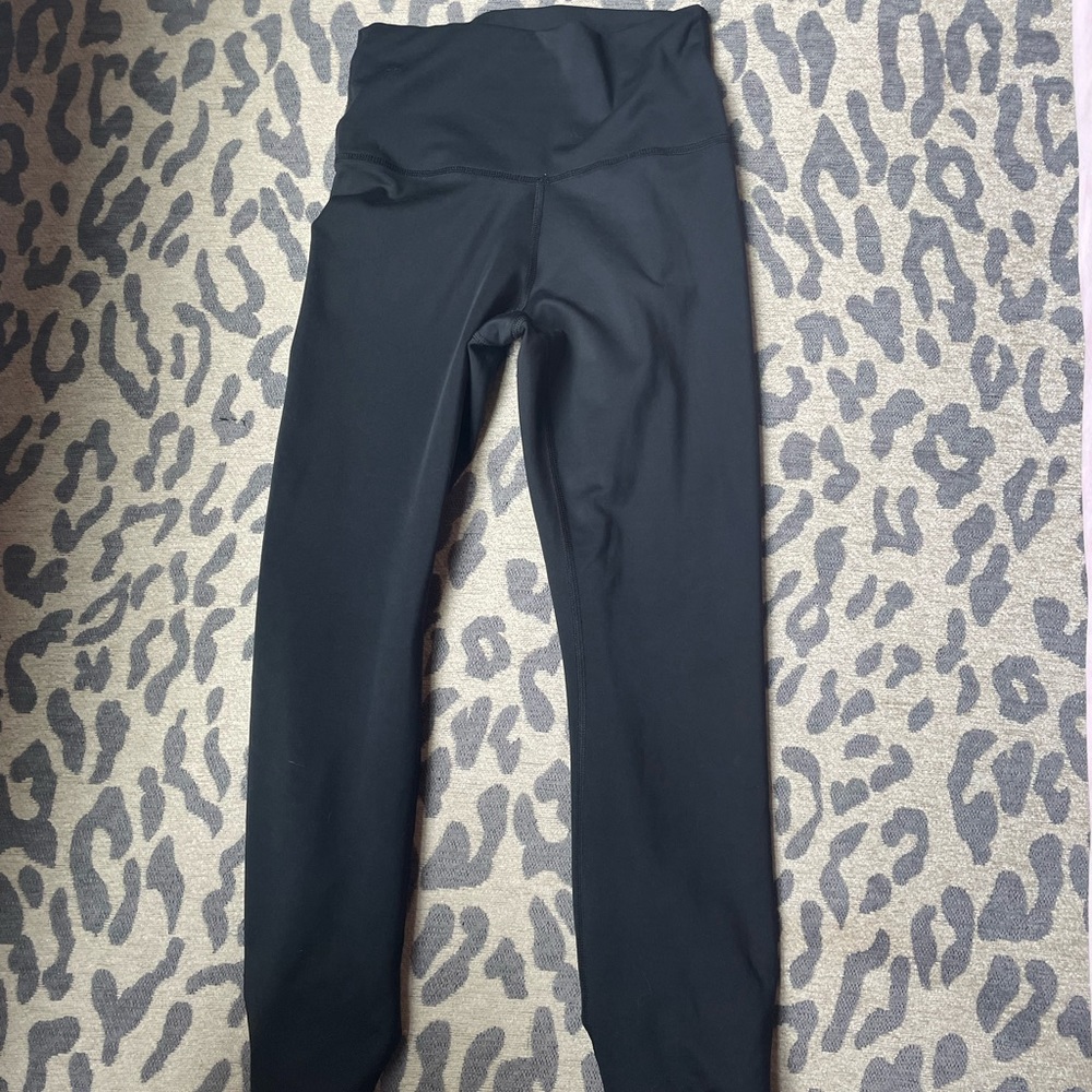 Black Nike dry fit leggings